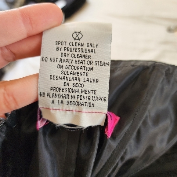 Black Swan Strapless Sweetheart Neckline Layered Tulle Special Event Dress 3/4 - Picture 8 of 8